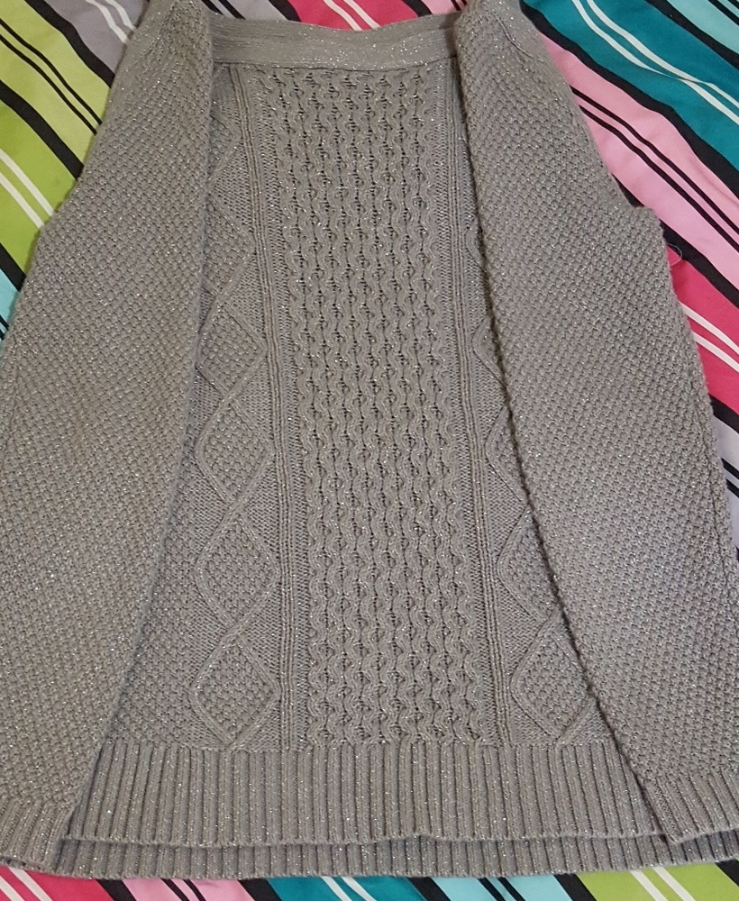 Sweater - Picture 2 of 5